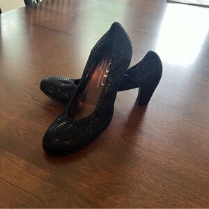 AGL Black Suede Round Toe Block Heel Pump - 6.5 UK36.5 - Excellent Preowned